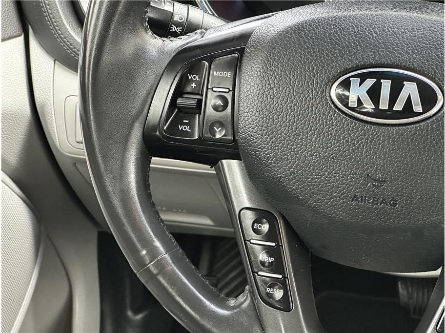 Used 2013 Kia Optima EX FWD image 17