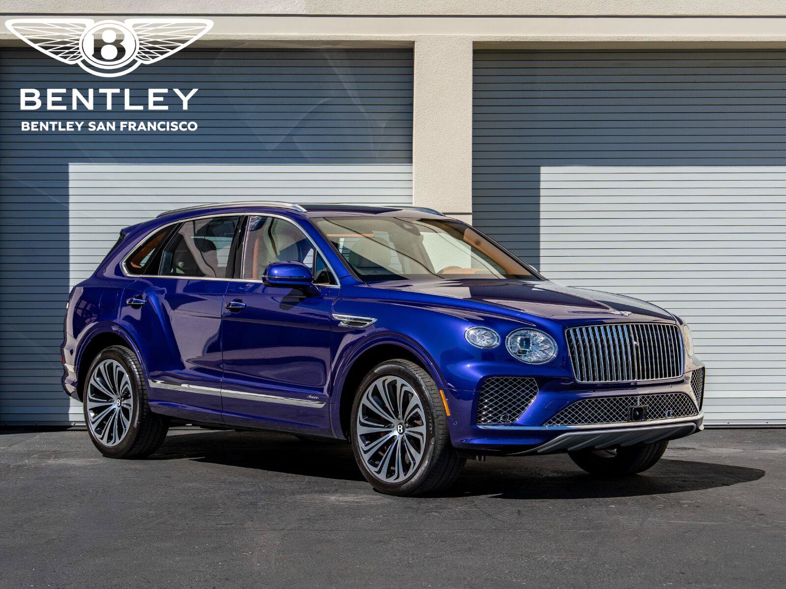 Used 2024 Bentley Bentayga AWD/4WD image 1