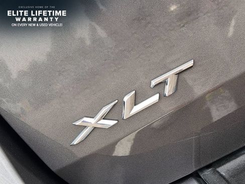 Used 2023 Ford Explorer XLT w/ Equipment Group 202A AWD/4WD image 8
