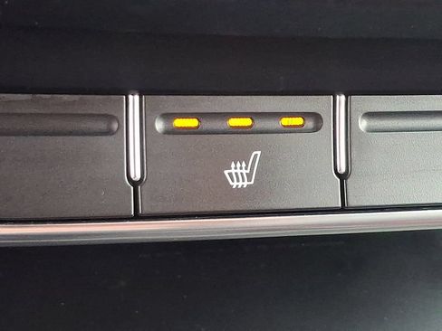 Used 2017 Kia Sorento AWD w/ LX Convenience Package image 24