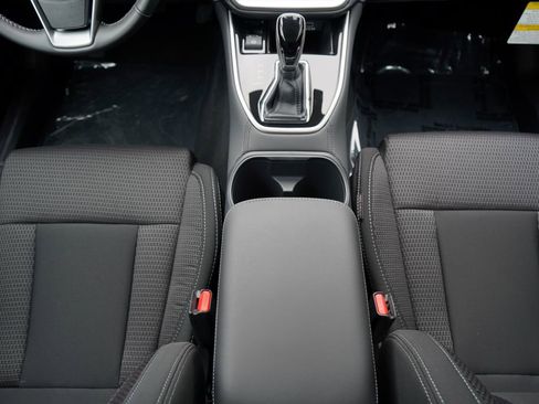 Used 2025 Subaru Outback Premium image 16