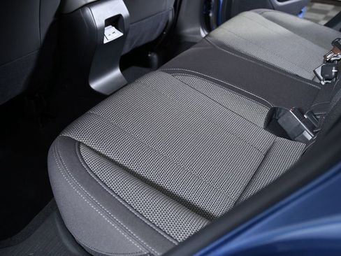 Used 2024 Subaru Crosstrek 2.0i Premium image 27