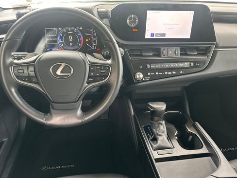 Certified 2025 Lexus ES 350 w/ Accessory Package (Z1) FWD image 18