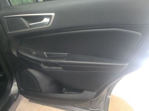 Used 2024 Ford Edge SEL w/ Convenience Package AWD/4WD image 8