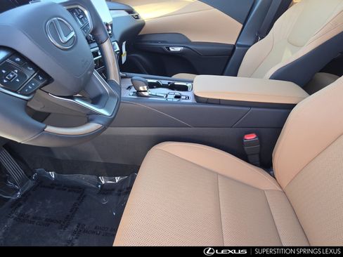 New 2026 Lexus RX 450h AWD image 13