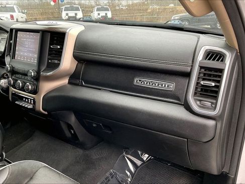 Used 2020 RAM 1500 Laramie image 15