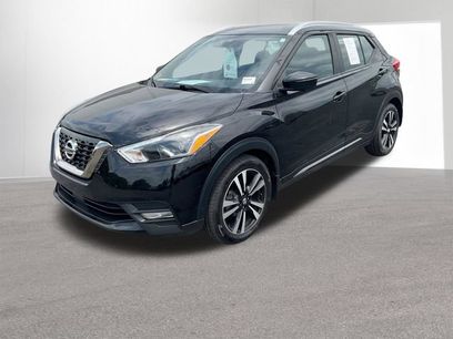 Used 2020 Nissan Kicks SR