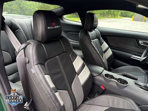 Used 2022 Ford Mustang GT Premium w/ Black Accent Package RWD image 28