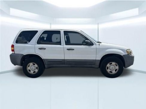 Used 2007 Ford Escape XLS FWD image 5