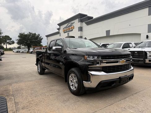 Used 2019 Chevrolet Silverado 1500 LT w/ Texas Edition RWD image 41