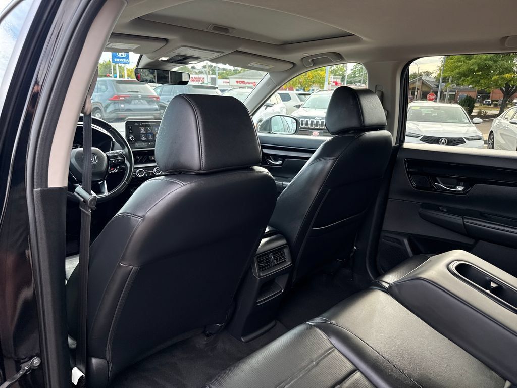 Used 2023 Honda CR-V EX-L image 37