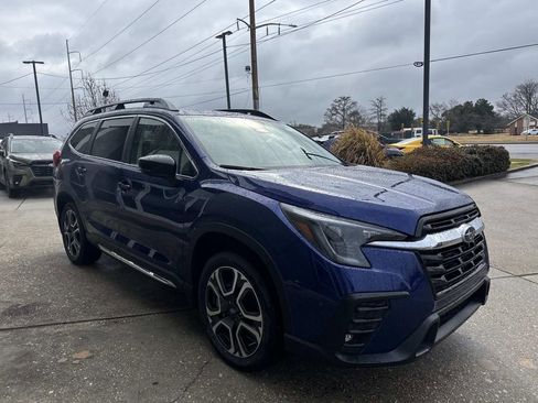 New 2026 Subaru Ascent Limited image 3