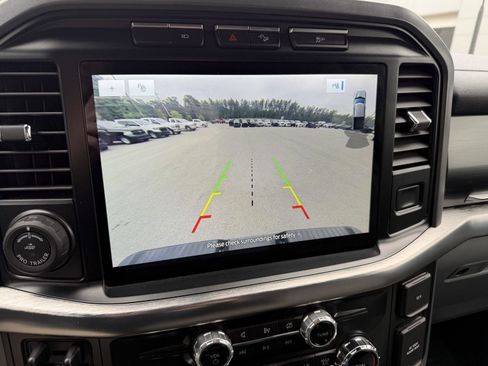 Used 2022 Ford F150 Lariat w/ Max Trailer Tow Package AWD/4WD image 12