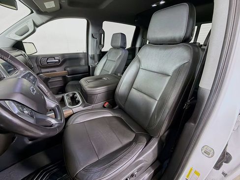 Used 2020 Chevrolet Silverado 1500 LT Trail Boss AWD/4WD image 12