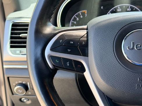 Used 2020 Jeep Grand Cherokee Limited w/ Premium Lighting Group image 10