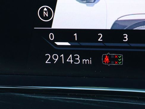 Certified 2024 Cadillac Escalade ESV V image 43