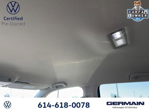 Used 2025 Volkswagen Atlas SE image 22