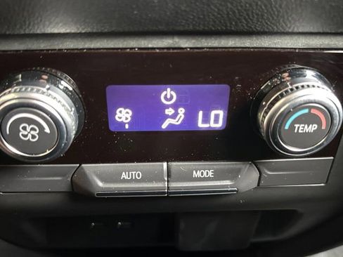 Used 2026 GMC Acadia Elevation FWD image 34