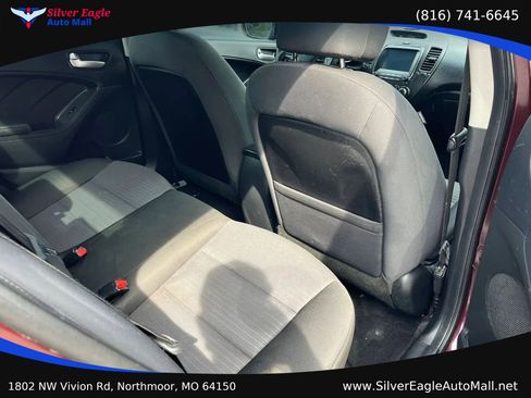 Used 2018 Kia Forte LX w/ LX Popular Package FWD image 7