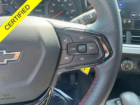 Used 2024 Chevrolet Trax RS w/ Sunroof Package FWD image 14