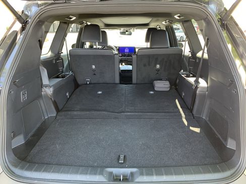 Used 2025 Lexus TX 350 AWD w/ Technology Package image 34