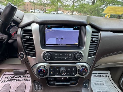 Used 2018 Chevrolet Tahoe LT AWD/4WD image 21