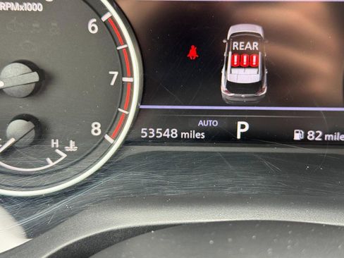 Used 2023 Nissan Rogue S AWD/4WD image 18