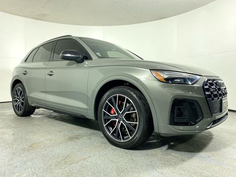 Used 2023 Audi SQ5 Premium Plus w/ Premium Plus Package image 28