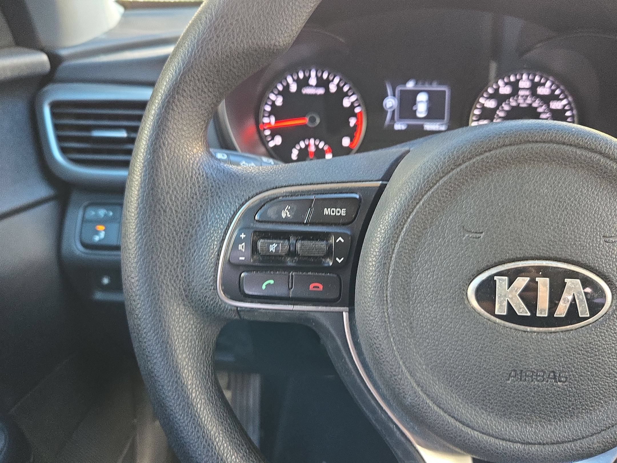 Used 2018 Kia Optima LX FWD image 21