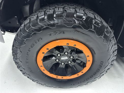 Used 2018 Ford F150 Raptor w/ Equipment Group 802A Luxury AWD/4WD image 15