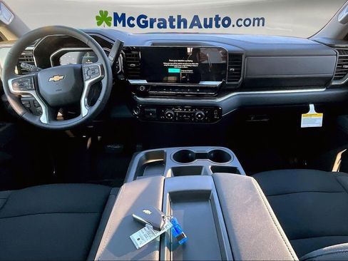 New 2026 Chevrolet Silverado 1500 LT w/ LPO, Dark Essentials Package image 5