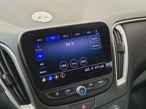Used 2019 Chevrolet Malibu LS FWD image 18