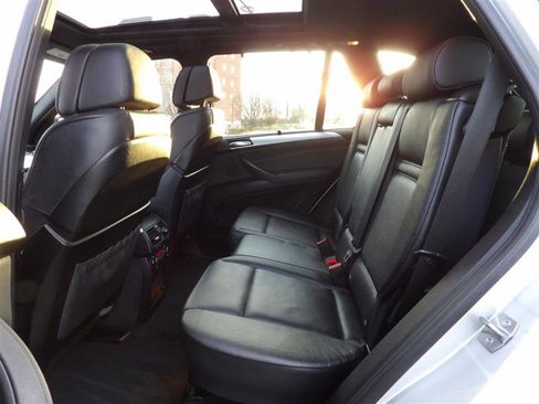 Used 2013 BMW X5 xDrive35d image 16