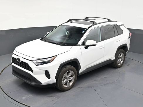 Used 2025 Toyota RAV4 XLE w/ Convenience Package AWD/4WD image 12