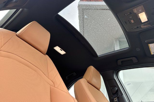 Used 2026 Lexus UX 300h FWD w/ Accessory Package (Z2) image 20