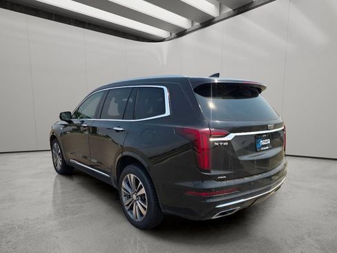 Used 2020 Cadillac XT6 Premium Luxury AWD/4WD image 3