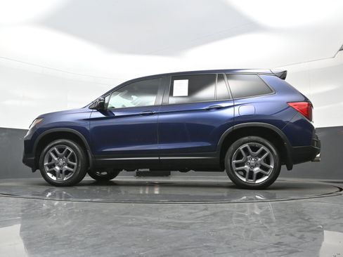 Used 2023 Honda Passport EX-L image 32