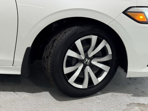 Used 2023 Honda Civic LX image 14