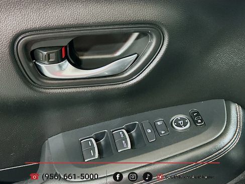 Used 2023 Honda HR-V Sport image 16