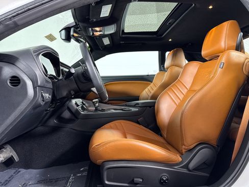 Used 2023 Dodge Challenger SRT Hellcat image 5