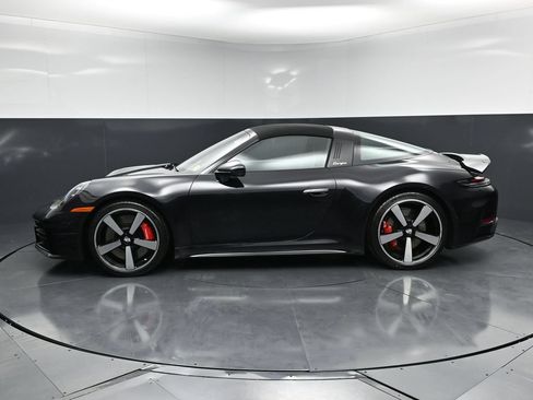 Certified 2026 Porsche 911 Targa 4S AWD/4WD image 2
