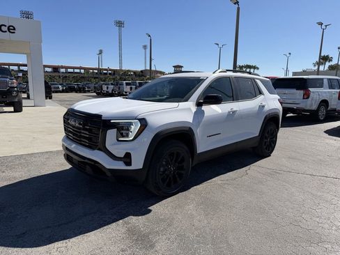 New 2026 GMC Terrain Elevation w/ Elevation Premium Package image 8