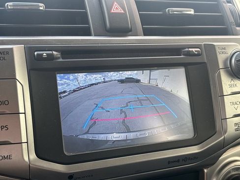 Used 2019 Toyota 4Runner SR5 Premium RWD image 11