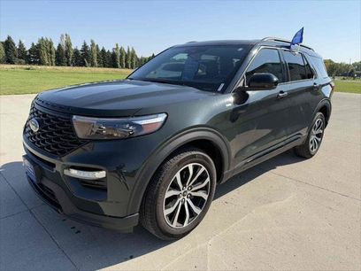 Certified 2023 Ford Explorer ST-Line w/ Class IV Trailer Tow Package