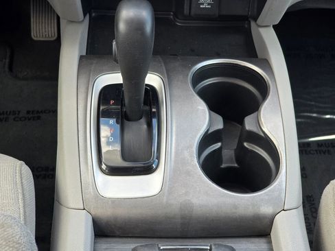 Used 2016 Honda Pilot LX image 38