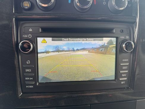 Used 2017 Chevrolet Express 2500 Extended image 31