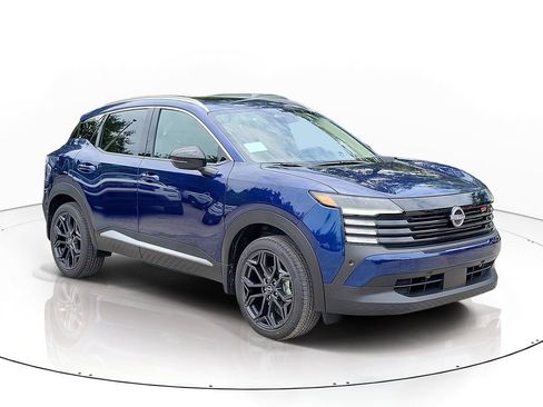 New 2026 Nissan Kicks SR w/ SR Premium Package AWD/4WD image 1