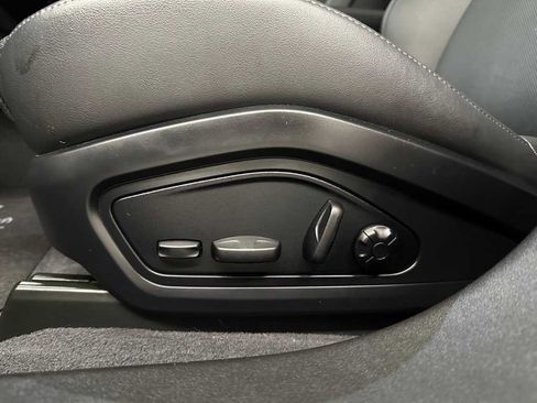 Used 2024 Porsche Taycan 4 Cross Turismo image 12