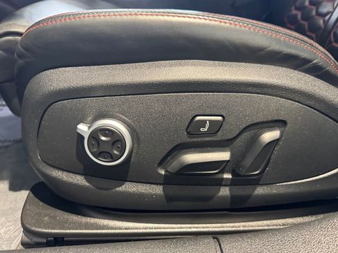 Used 2022 Audi RS 5 Sportback AWD/4WD image 22