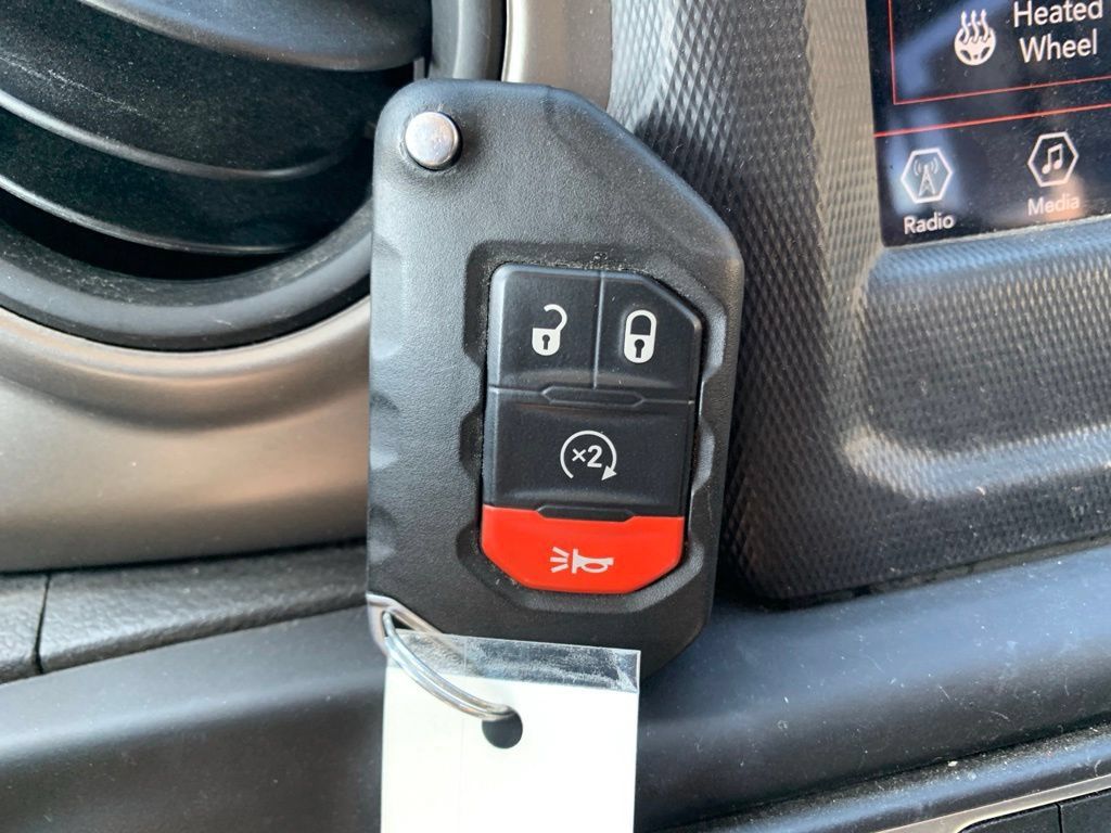 Used 2021 Jeep Gladiator Sport AWD/4WD image 44
